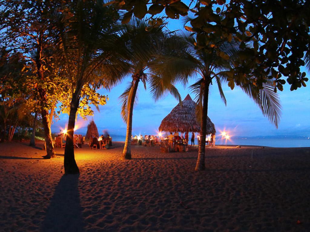 Iguana Lodge Beach Resort Puerto Jiménez Exteriör bild